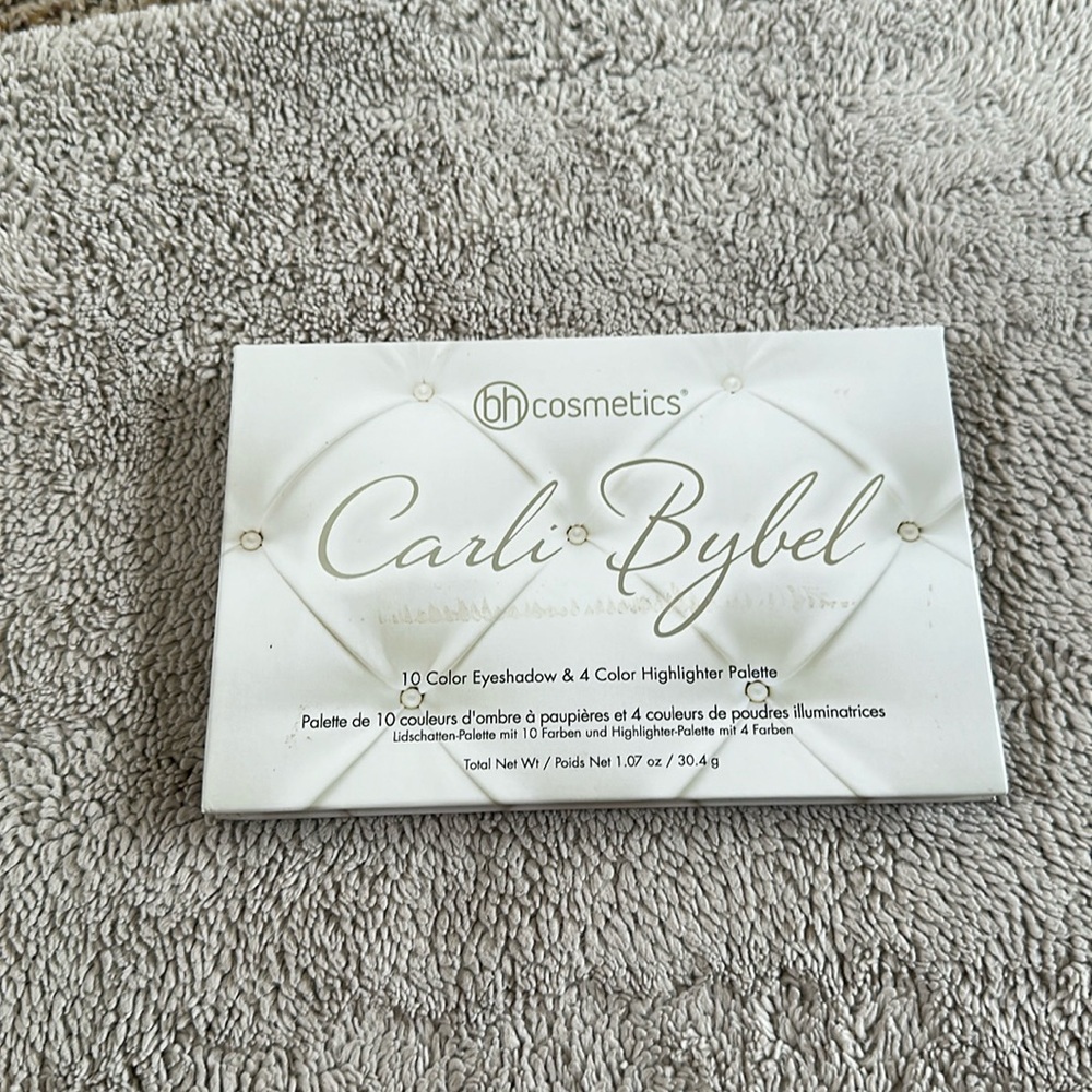BH Cosmetics Carli Bybel eyeshadow palette